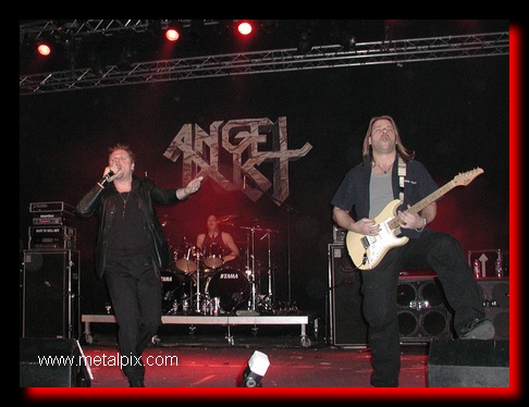 ANGEL DUST008